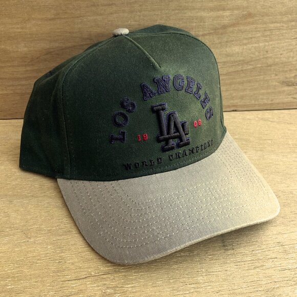 LOS ANGELES DODGERS 1988 WORLD CHAMPIONS PRO PINCH SNAPBACK HAT NEW - Picture 1 of 4